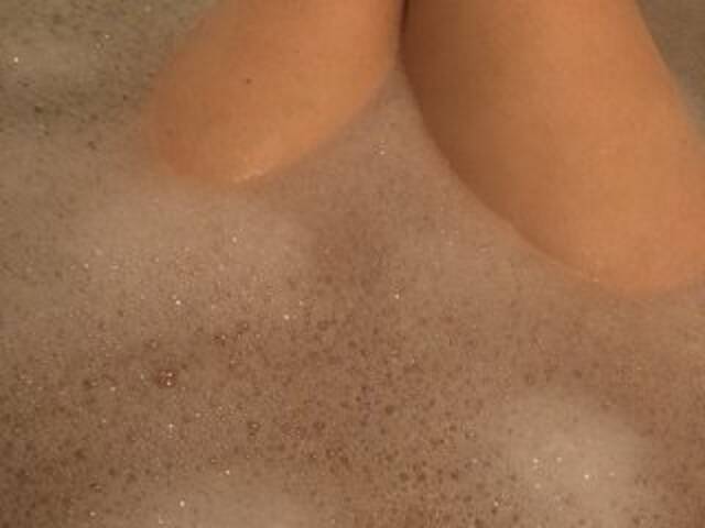 لقطات البث Alianakiss