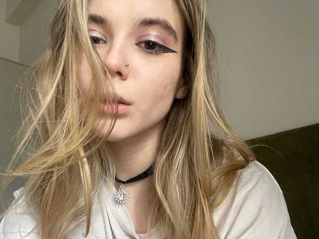 صورة الملف الشخصي Alice-teaseee