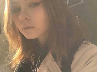 دردشة الفيديو المثيرة AliceBeltran