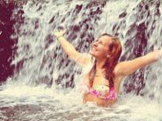 دردشة الفيديو المثيرة alicecrux