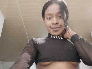 دردشة الفيديو المثيرة aliceelovecl