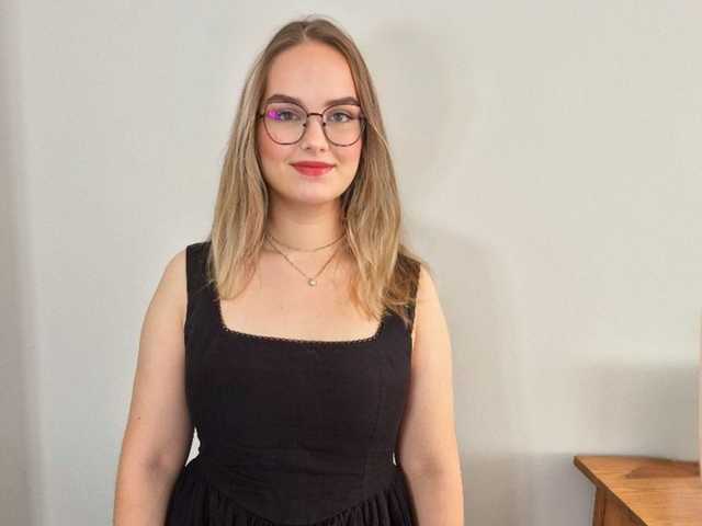 صورة الملف الشخصي AlicePretty69