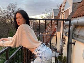 دردشة الفيديو المثيرة alicepreuoston