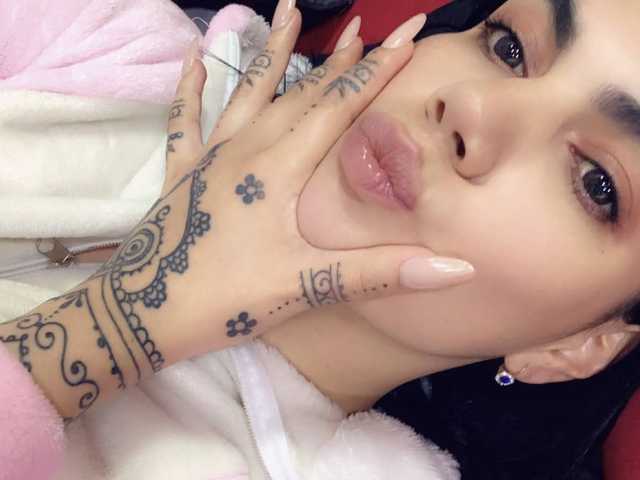 صورة الملف الشخصي AliceRoss