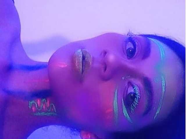 صورة الملف الشخصي AliceVelve