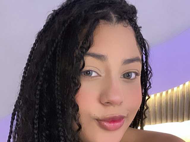 صورة الملف الشخصي Alicia-20