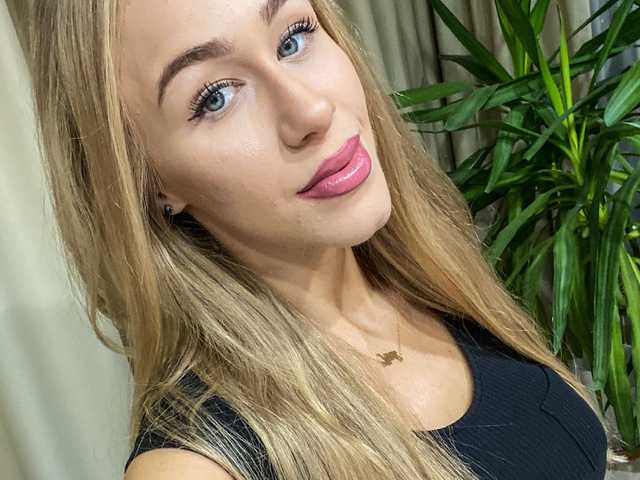 صورة الملف الشخصي aliciaglow