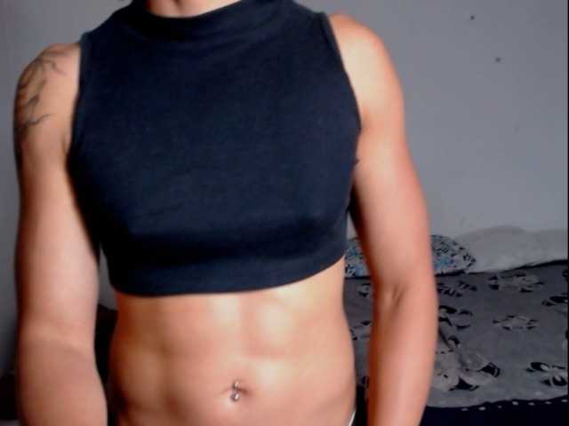 لقطات البث AliFit