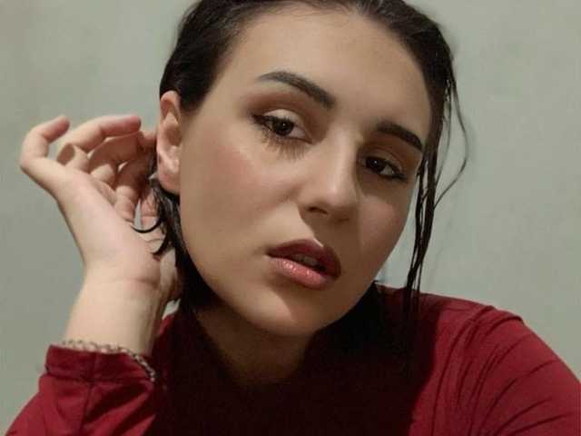 صورة الملف الشخصي AlinaWild