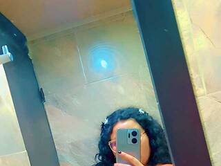 دردشة الفيديو المثيرة alis281