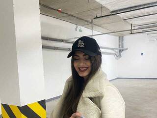 دردشة الفيديو المثيرة akimcevaa