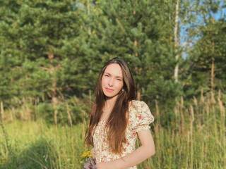 دردشة الفيديو المثيرة AliseRoze