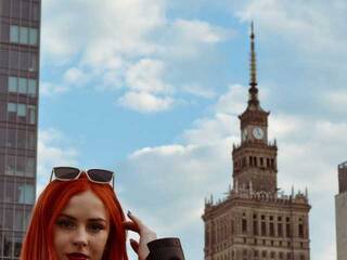 دردشة الفيديو المثيرة AlisMoona