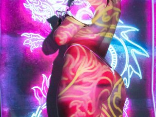 دردشة الفيديو المثيرة alison_maya