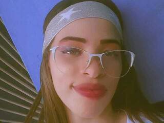 دردشة الفيديو المثيرة AlisonSaenz