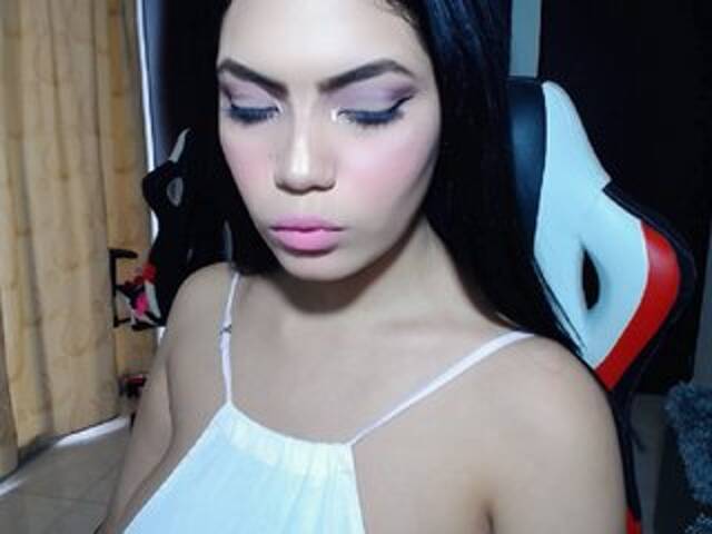 لقطات البث Alisson-lee