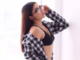 دردشة الفيديو المثيرة alisson-ruiz