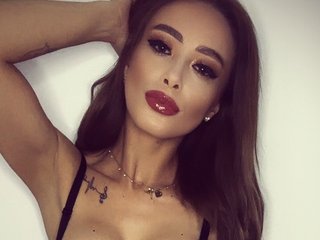 دردشة الفيديو المثيرة AlleRose