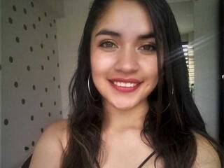 دردشة الفيديو المثيرة allie-kiss