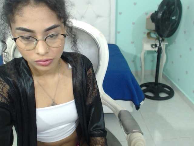 لقطات البث allison-jones