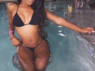 دردشة الفيديو المثيرة Ally095