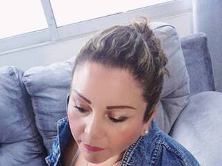 دردشة الفيديو المثيرة AlmaFerrer