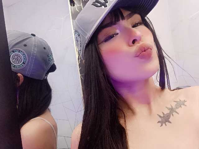 صورة الملف الشخصي Alondra__connor