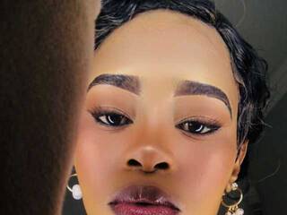 دردشة الفيديو المثيرة Alu117