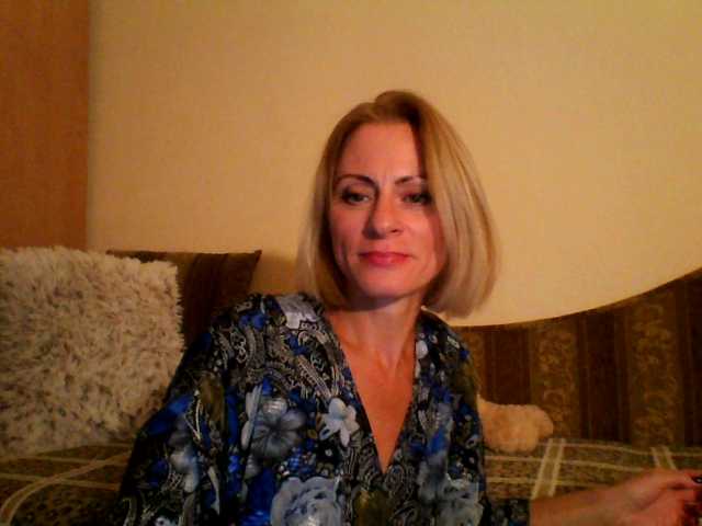 لقطات البث Alyisa