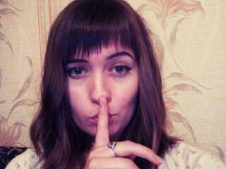 دردشة الفيديو المثيرة alyssakaza