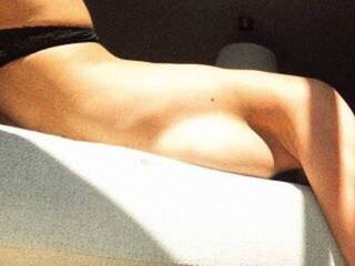 دردشة الفيديو المثيرة Amadrina