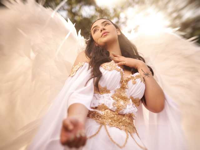 صورة الملف الشخصي amara-miller
