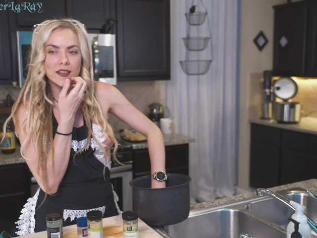 لقطات البث AmberLaRay
