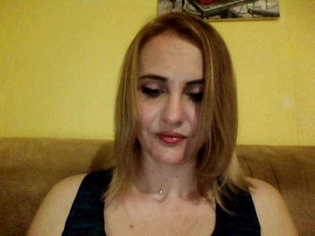 لقطات البث AmeliaNelson