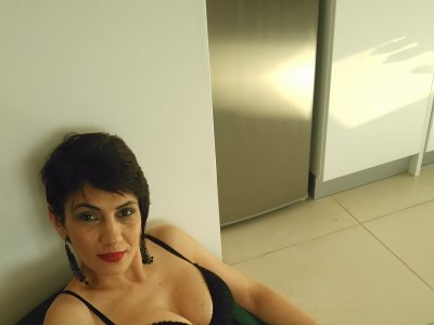 صورة الملف الشخصي AmeliaAmelia