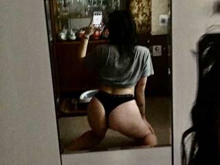 دردشة الفيديو المثيرة AmitaSexa