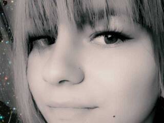 دردشة الفيديو المثيرة amitielxxd