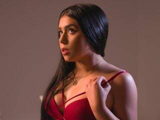 دردشة الفيديو المثيرة AmmyStorm