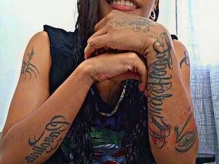 دردشة الفيديو المثيرة Amy-420