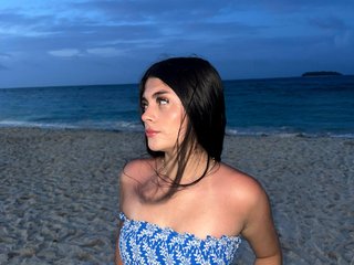 دردشة الفيديو المثيرة amy-saenz