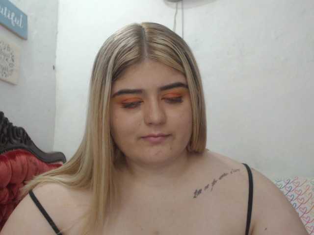 لقطات البث Amyangel