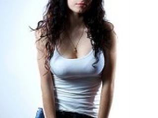دردشة الفيديو المثيرة amyra