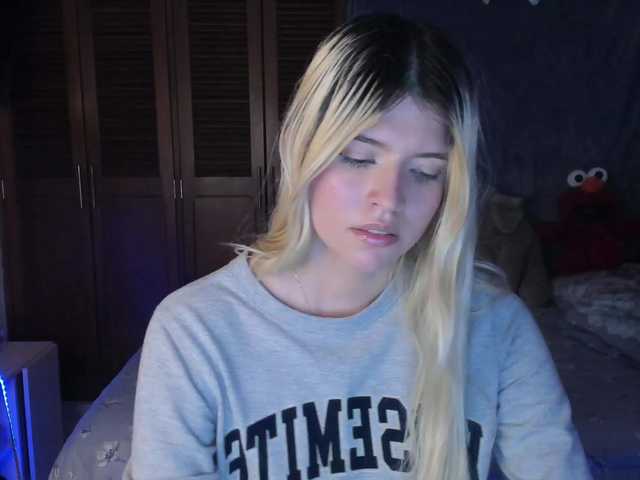 لقطات البث AmyWright