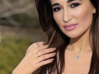 دردشة الفيديو المثيرة Anastezia