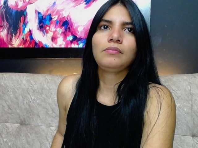 لقطات البث andrea-hot