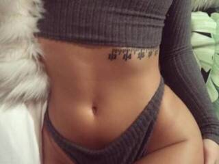 دردشة الفيديو المثيرة andrealushot