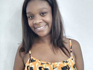 دردشة الفيديو المثيرة AndreaSanta