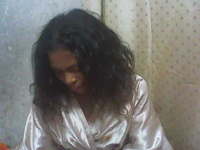 لقطات البث Anelie