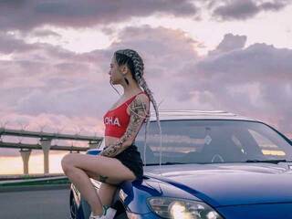 دردشة الفيديو المثيرة Angeelika