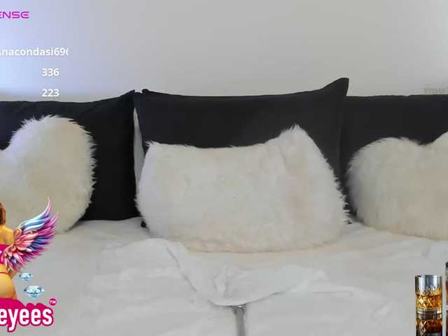لقطات البث angel_eyees